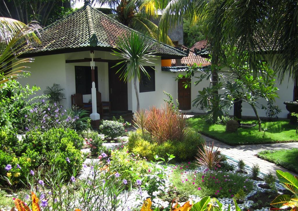Absolute Scuba Bali Dive Resort ปาดังไบ ภายนอก รูปภาพ